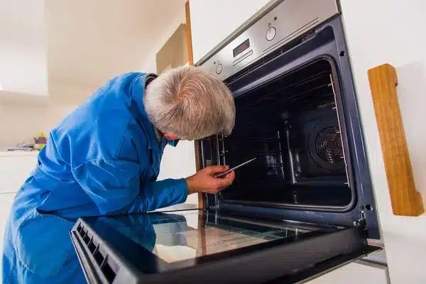 Gas Ovens, Broaster & Refrigerator Maintenance, Commercial Cooking & Cooling Repair
