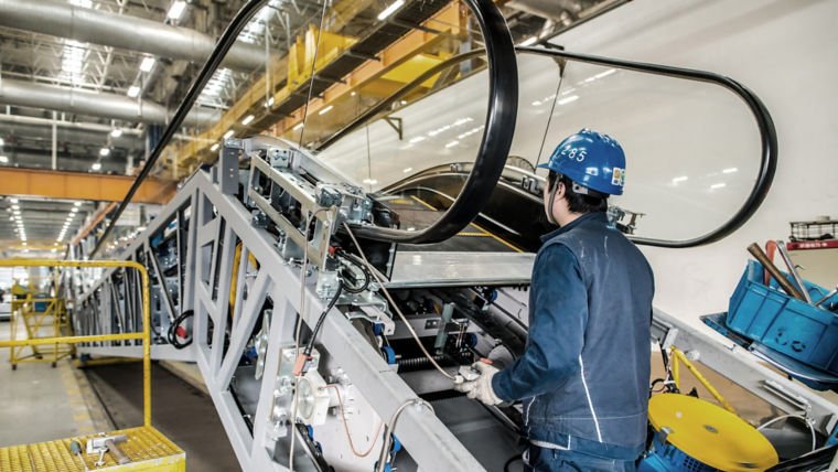 Express Escalator Mechanical Tuning and Commercial Elevator Repair in Riyadh and Jeddah